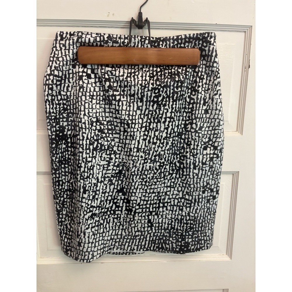 Ann Taylor Women's Black White Geometric Silk Blend Pencil Skirt Size 6 $118